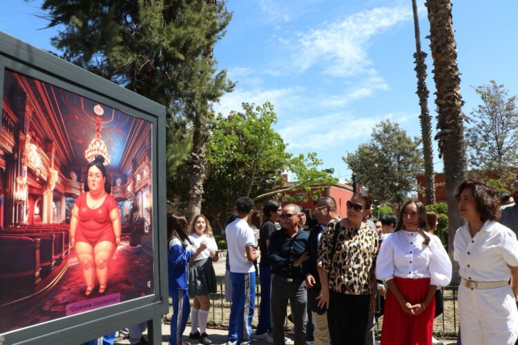 Inauguran la “Galería Paseo Esmeralda” con homenaje a Botero.