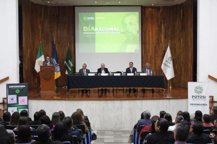 EL ESTADO RECONOCE TRAYECTORIA DEL PERSONAL DE LA DEFENSORÍA PÚBLICA.