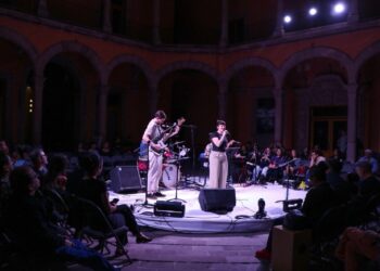 GRUPO ALEMÁN PAULINE RÉAGE CONECTA CON ARTISTAS LOCALES DE SAN LUIS POTOSÍ.