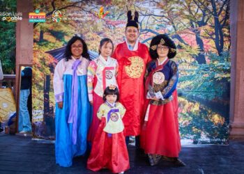 DE SAN LUIS A SEÚL: EL HANBOK DESLUMBRA EN EL FESTIVAL DE PRIMAVERA.