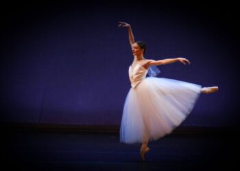 SAN LUIS VIBRA CON LA DANZA DE ELISA CARRILLO.