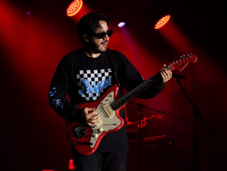 LITTLE JESUS ENCIENDE LA PLAZA DE ARANZAZÚ CON SU INDIE ROCK.