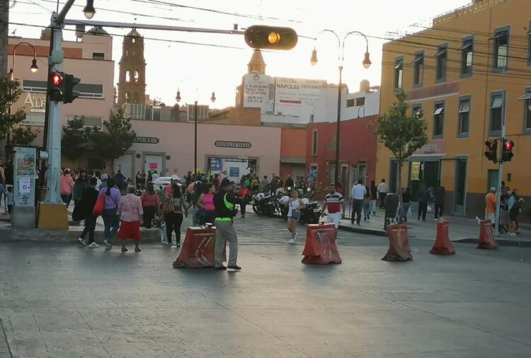 ANTE PROCESIÓN DEL SILENCIO HABRÁ VÍAS ALTERNAS EXTREME PRECAUCIONES.