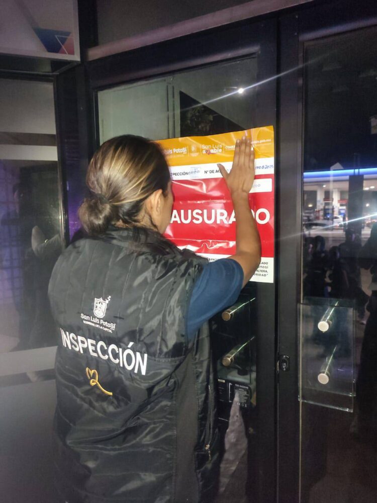 CLAUSURAN EVENTO CLANDESTINO EN HIMNO NACIONAL.