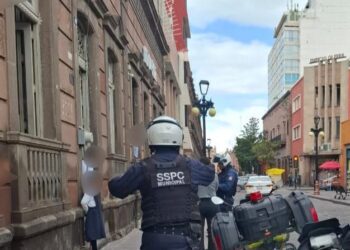 FRUSTRAN ROBO HORMIGA EN BOUTIQUE DEL CENTRO.
