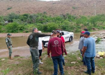 TRAGEDIA EN SANTA MARÍA LOCALIZAN A JÓVENES ARRASTRADOS POR EL RÍO.