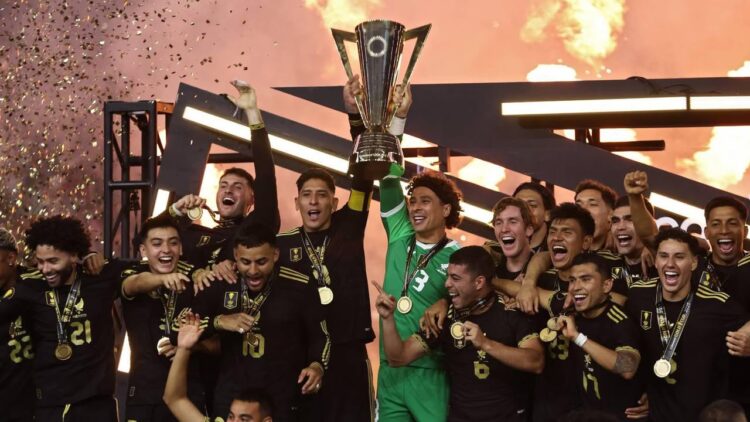 ¡¡¡MÉXICO CAMPEÓN DE LA COPA ORO!!!