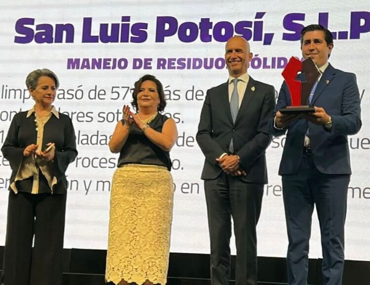 SAN LUIS CAPITAL RECIBE PREMIO NACIONAL POR BUENAS PRÁCTICAS DE GOBIERNO.