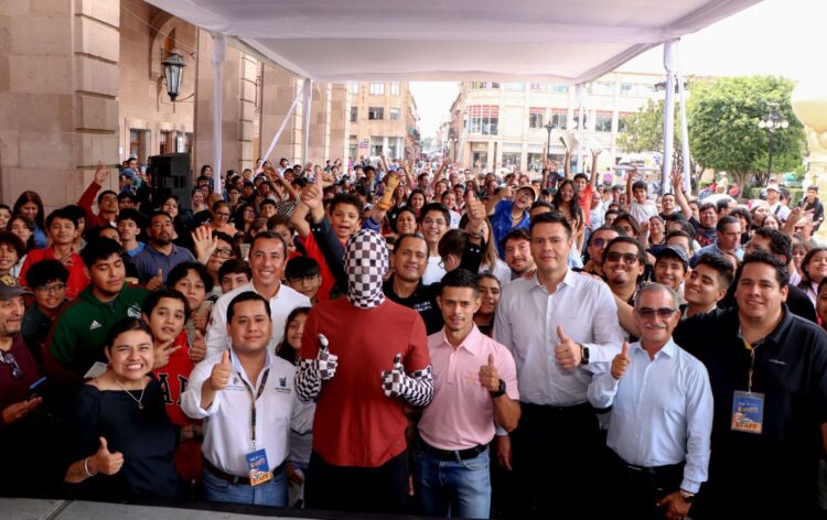 REY ENIGMA HACE JAQUE MATE EN SAN LUIS CAPITAL.