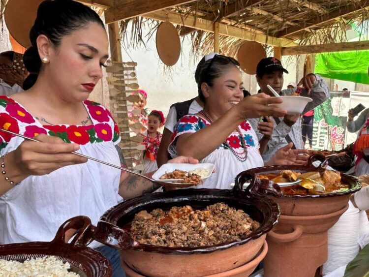 TAMAZUNCHALE CELEBRA Y PRESERVA LAS RAÍCES INDÍGENAS.