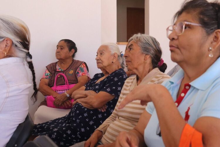 FORTALECEN RESPETO Y DERECHOS DE PERSONAS ADULTAS MAYORES EN LA PILA.