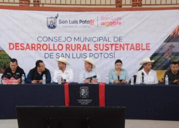 APOYO AL CAMPO POTOSINO PARA FORTALECER EL DESARROLLO RURAL.