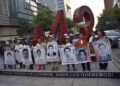 43 AUSENCIAS QUE SIGUEN PRESENTES, MÉXICO LLORA A SUS HIJOS DE AYOTZINAPA.