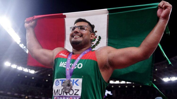 UZIEL MUÑOZ HACE HISTORIA PARA MÉXICO CON MEDALLA DE PLATA EN EL MUNDIAL DE ATLETISMO.
