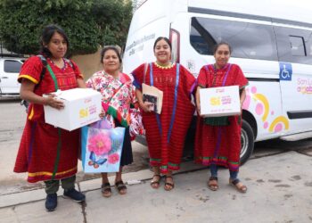 DIF ENTREGA KITS NUTRICIONALES A COMUNIDADES INDÍGENAS.