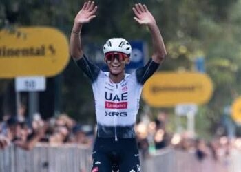 ENRIQUE GALINDO Y EMPRESARIOS UNEN ESFUERZOS PARA REHABILITAR LA ZONA INDUSTRIAL.