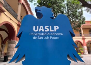 DONA CON KRISPY KREME!!!