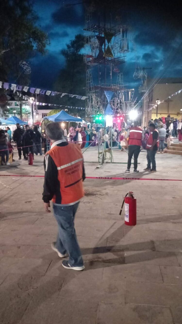 GUARDIA CIVIL ESTATAL DECOMISA MÁS DE MIL CAJAS CON BEBIDAS ALCOHÓLICAS Y VEHICULOS CON REPORTE DE ROBO.