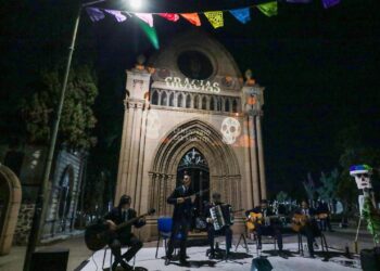 EN SESIÓN SOLEMNE, CABILDO CELEBRA 433 AÑOS DE FUNDACIÓN DE SAN LUIS CAPITAL.
