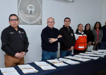 ENTREGAN 150 DICTÁMENES DE PROTECCIÓN CIVIL PARA FORTALECER LA SEGURIDAD Y TRANSPARENCIA EN LA CAPITAL.