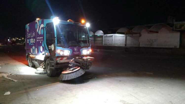 GRAN BAZAR NAVIDEÑO ESTE DOMINGO EN CARRANZA!!!