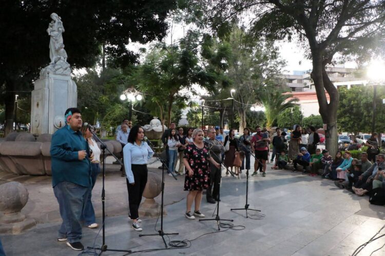 INICIA HOMENAJE A ORALIA DOMÍNGUEZ CON ÓPERA EN LAS CALLES EN TEQUISQUIAPAN.