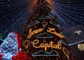 SAN LUIS POTOSÍ ENCIENDE LA MAGIA NAVIDEÑA QUE UNE A FAMILIAS Y VISITANTES.