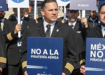 SAN LUIS POTOSÍ ENCIENDE LA MAGIA NAVIDEÑA QUE UNE A FAMILIAS Y VISITANTES.