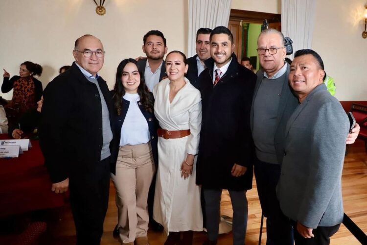 APRUEBA CABILDO CAPITALINO 50 PAQUETES DE  PENSIONES EN FAVOR DE LA JUSTICIA LABORAL.