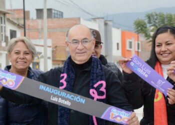 ALCALDE GALINDO ENTREGA OBRA Y REFUERZA APOYO A COLONIA HIMNO NACIONAL.