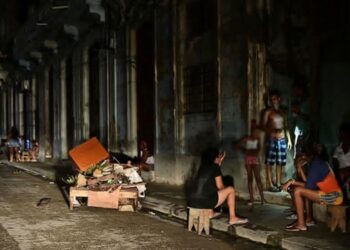 EL TALENTOSO PIANISTA VLADIMIR PETROV OFRECERÁ “UNA GALA ROMÁNTICA” EN SLP.