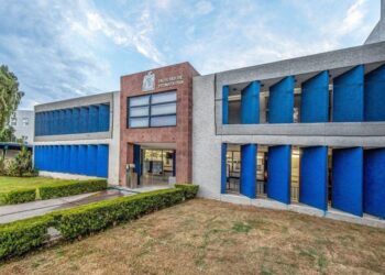 FACULTAD DE ESTOMATOLOGÍA DE LA UASLP INICIA ACTIVIDADES CELEBRA SU 80 ANIVERSARIO.