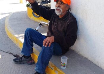 HOY SE CELEBRA EL DÍA DEL ABRAZO.