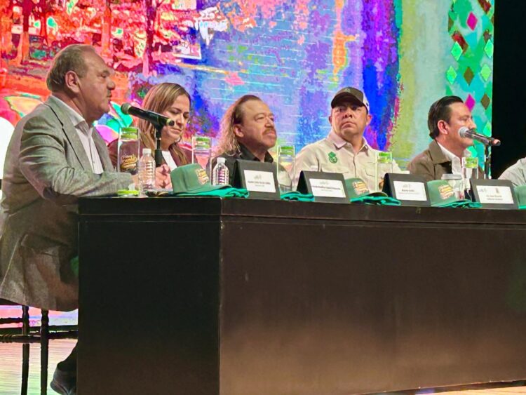 HOY SE CELEBRA EL DÍA DEL ABRAZO.