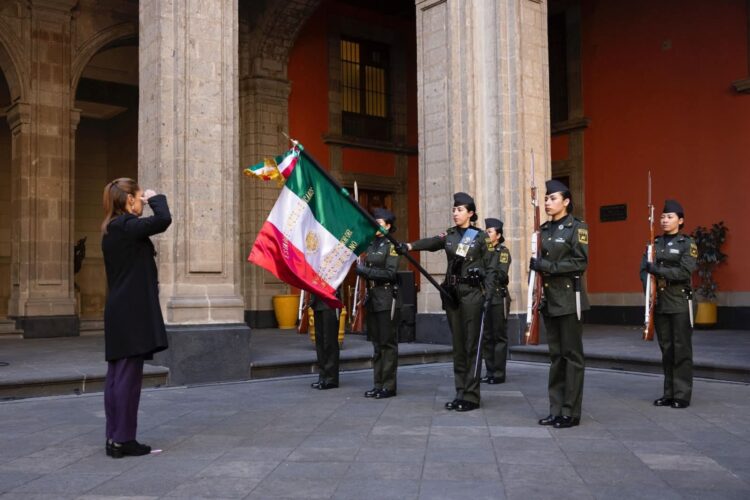 FAMILIAS POTOSINAS DUSFRUTARON DE FUNCIÓN DE CINE EN DELEGACIÓN DE LA PILA.