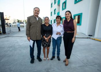UASLP INVITA A MUJERES POTOSINAS A UNISE A SU CAMPAÑA DE VPH Y PAPANICOLAOU.