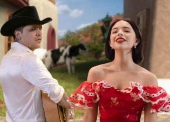 RESCATAN A TRABAJADOR SUSPENDIDO EN EL PISO 34 DEL HOTEL ST. REGIS EN CDMX