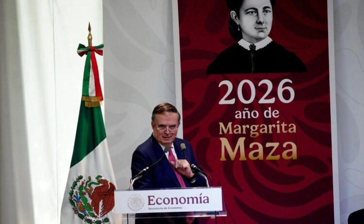 RESCATAN A TRABAJADOR SUSPENDIDO EN EL PISO 34 DEL HOTEL ST. REGIS EN CDMX