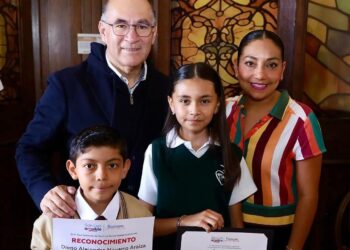 NIÑAS Y NIÑOS PROPONEN MEJORAS PARA SLP EN CABILDO INFANTIL 2026