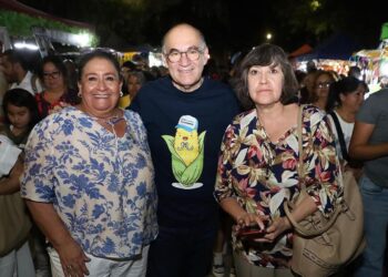 MILES DE MADRES POTOSINAS CELEBRAN SU DÍA EN MAGNO FESTEJO ORGANIZADO POR EL GOBIERNO DE LA CAPITAL