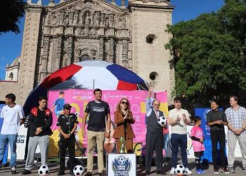 SAN LUIS CAPITAL VIVE LA PASIÓN MUNDIALISTA; GALINDO INAUGURA “EL MUNDIALITO SAN LUIS AMABLE 2026”