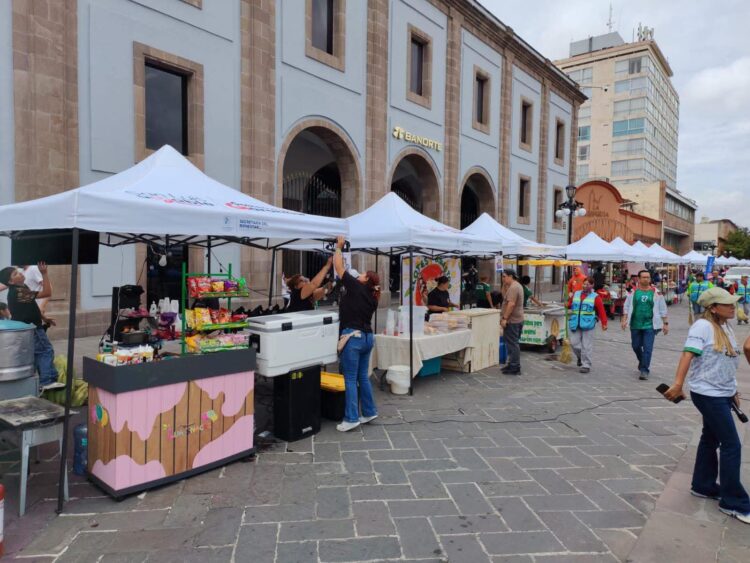 FERIA MUNICIPAL DEL ELOTE MUNDIALISTA SE SUMA AL FAN FEST “SAN LUIS CAPITAL, CORAZÓN DEL FUTBOL”
