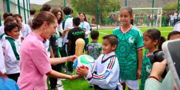 FERIA MUNICIPAL DEL ELOTE MUNDIALISTA SE SUMA AL FAN FEST “SAN LUIS CAPITAL, CORAZÓN DEL FUTBOL”