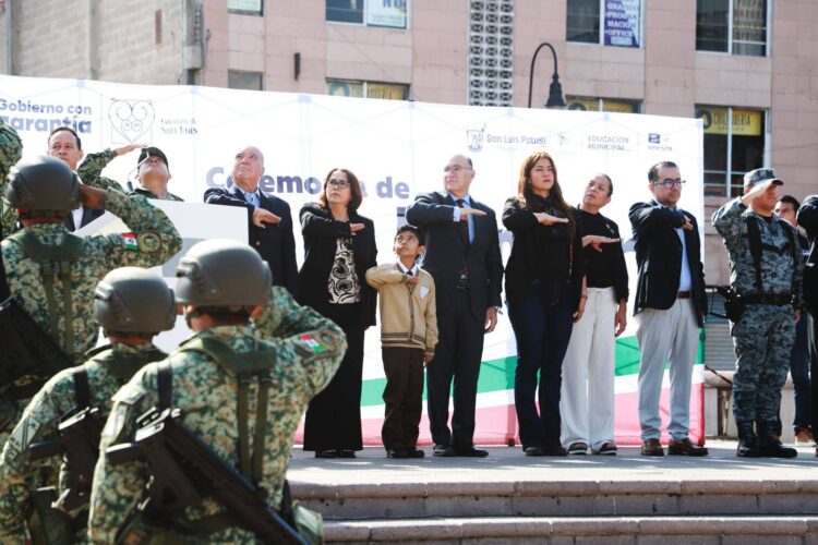 CON UN LLAMADO A LA UNIDAD, SAN LUIS CONMEMORA EL DÍA DE LA MARINA