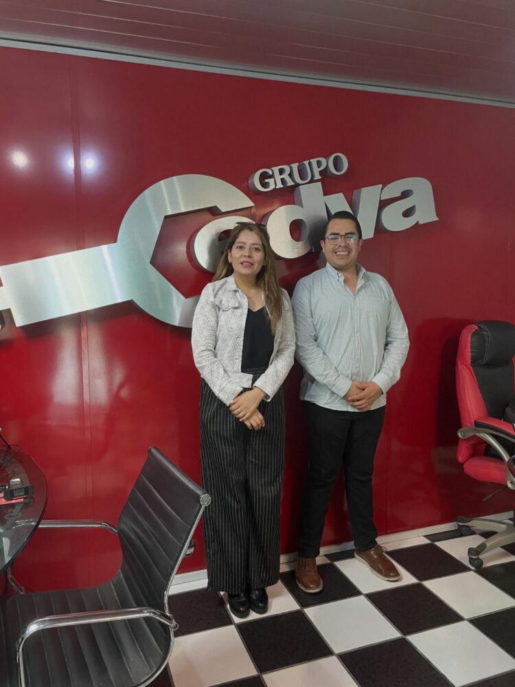 IMPULSAN A JÓVENES POTOSINAS EN EL SECTOR AUTOMOTRIZ