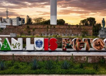 UASLP LLAMA A ASPIRANTES A UBICAR SU SEDE Y LLEGAR PUNTUALES AL EXAMEN DE ADMISIÓN 2026