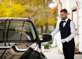 BUSCAN REGULAR EL SERVICIO DE VALET PARKING PARA PROTEGER A LOS USUARIOS EN SAN LUIS POTOSÍ