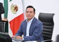 FAMILIAS DE POLICÍAS CAÍDOS RECIBIRÁN APOYO ECONÓMICO Y VIVIENDA