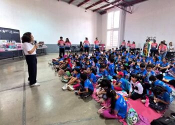 CON SONRISAS Y ALEGRÍA, CLAUSURAN CAMPAMENTO INCLUSIVO.