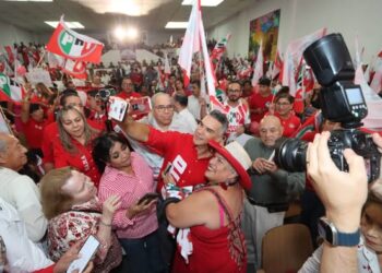 “EL PRI ESTÁ VIVO”: DEFENSORES DE MÉXICO ASUMEN COMPROMISO DE RECORRER TODO SLP
